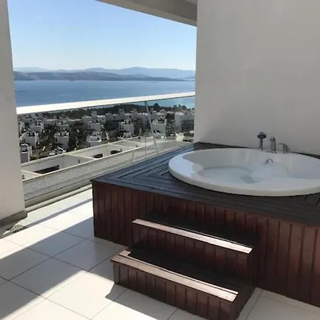 Penthouse Horizon Sky