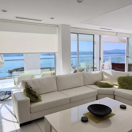Penthouse Horizon Sky